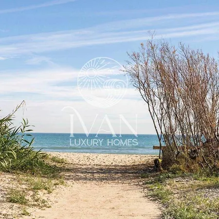 Casa Elias Ivan Luxury Homes 9ªpta Sur 1ªlinea